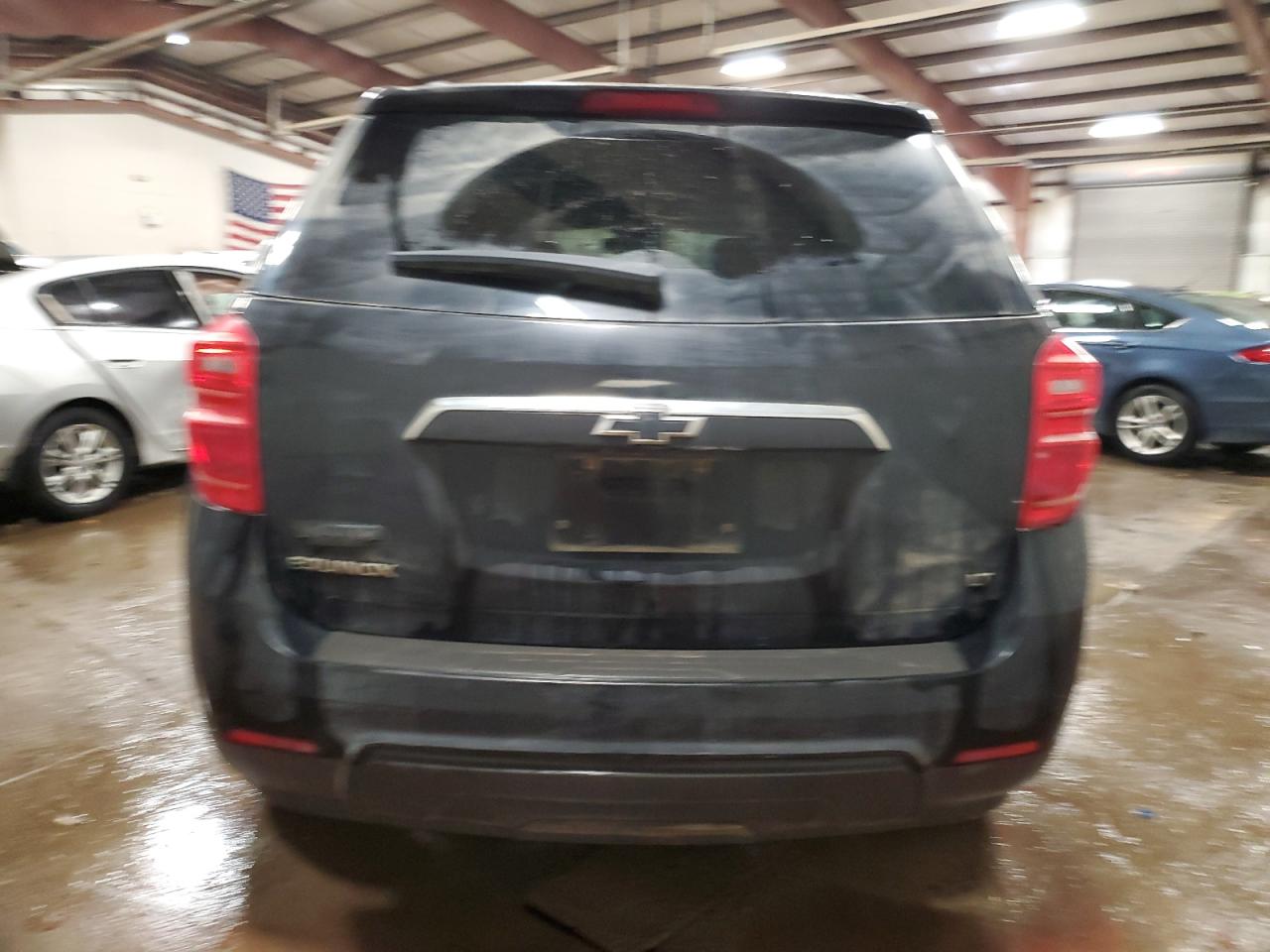 2017 Chevrolet Equinox - Image 6