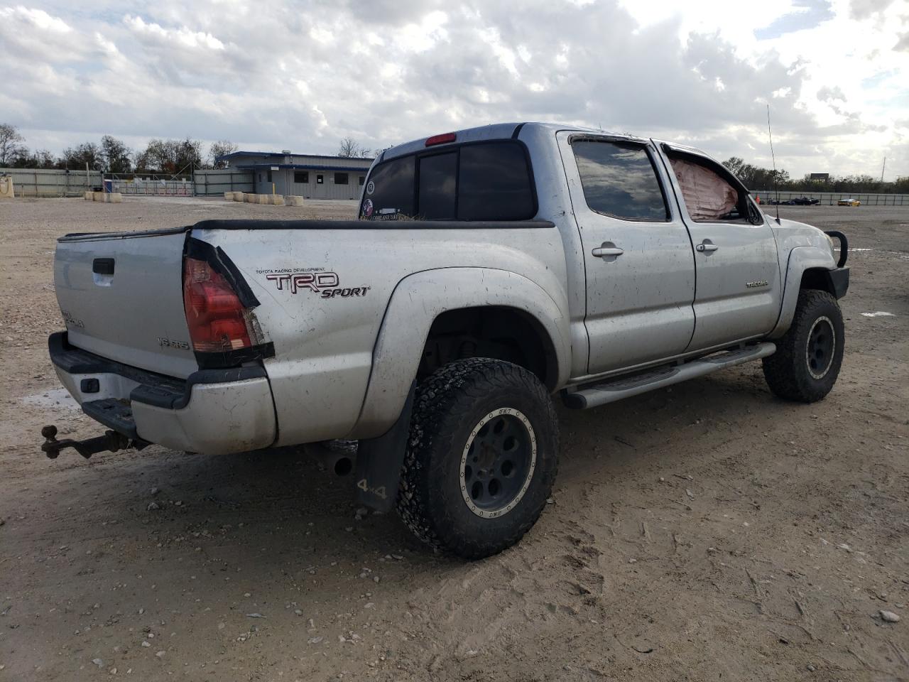 2007 Toyota Tacoma - Image 3