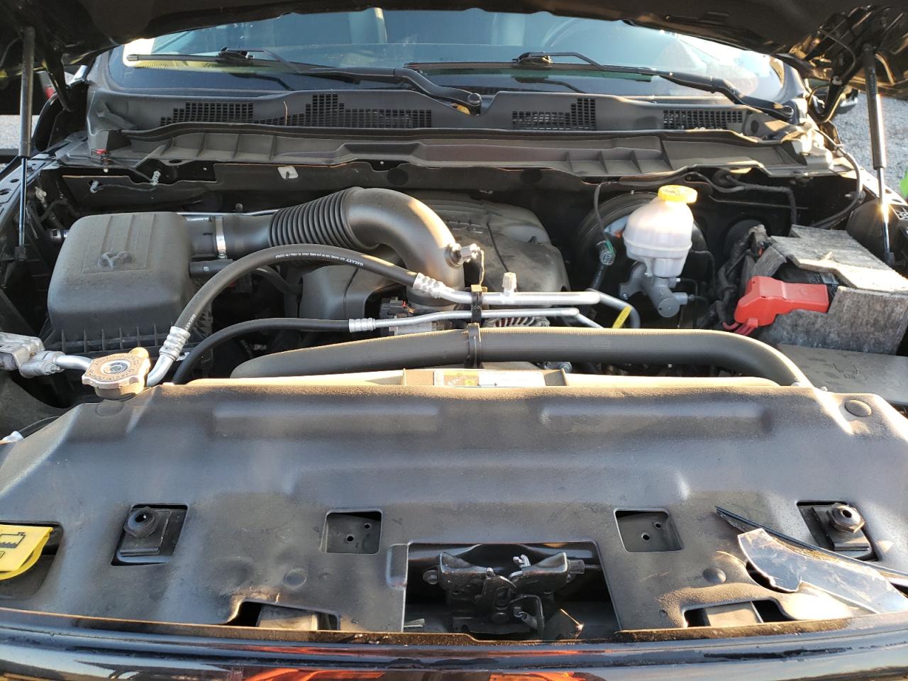 2018 RAM 1500 - Image 11