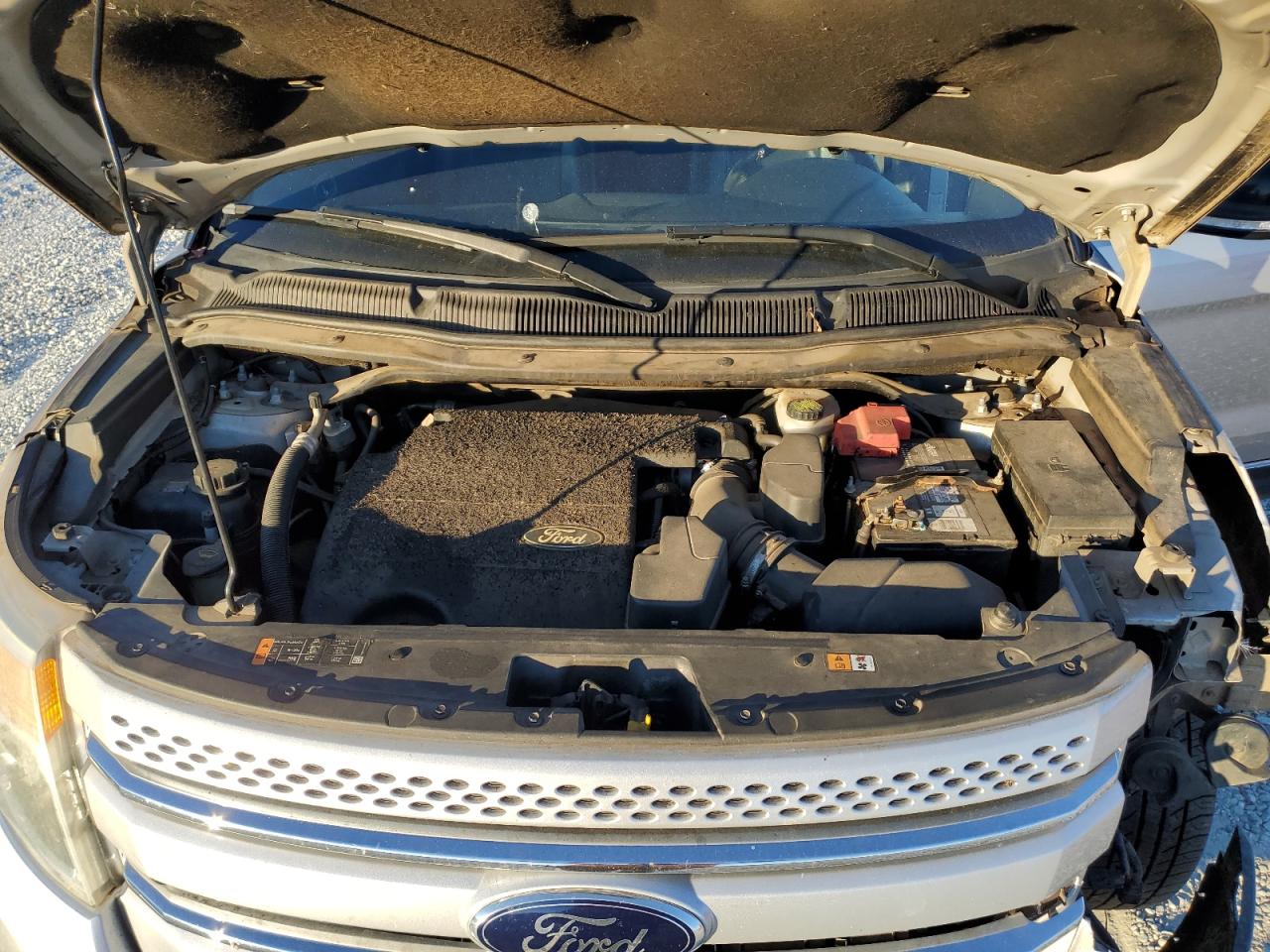 2014 Ford Explorer - Image 12