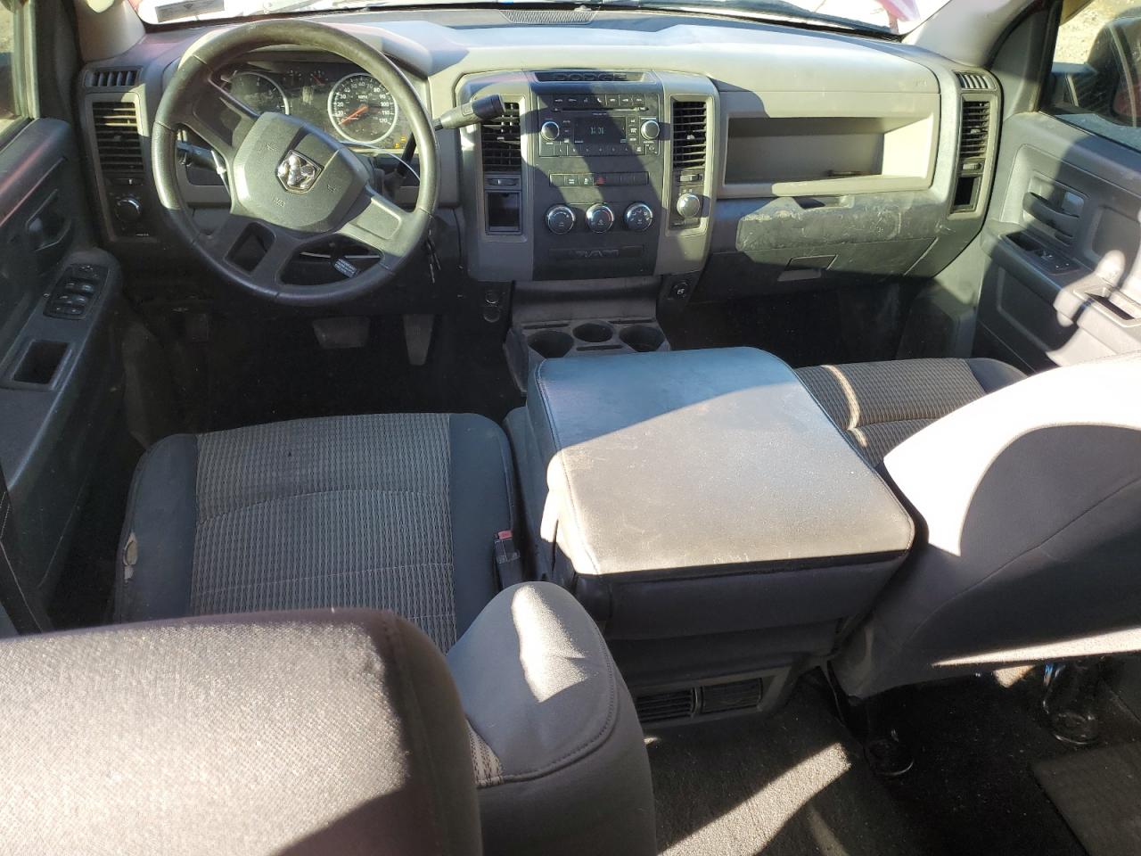 2010 Dodge RAM - Image 8