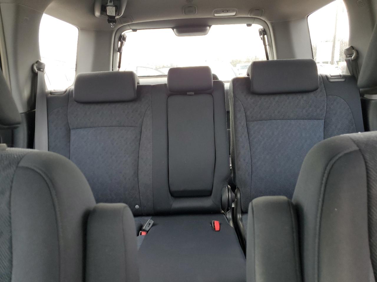 2006 Honda CR-V - Image 10