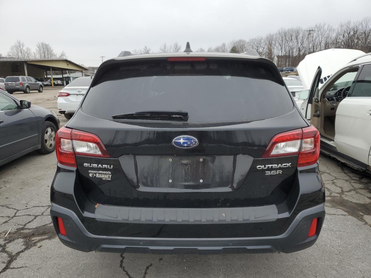 2018 Subaru Outback - Image 6