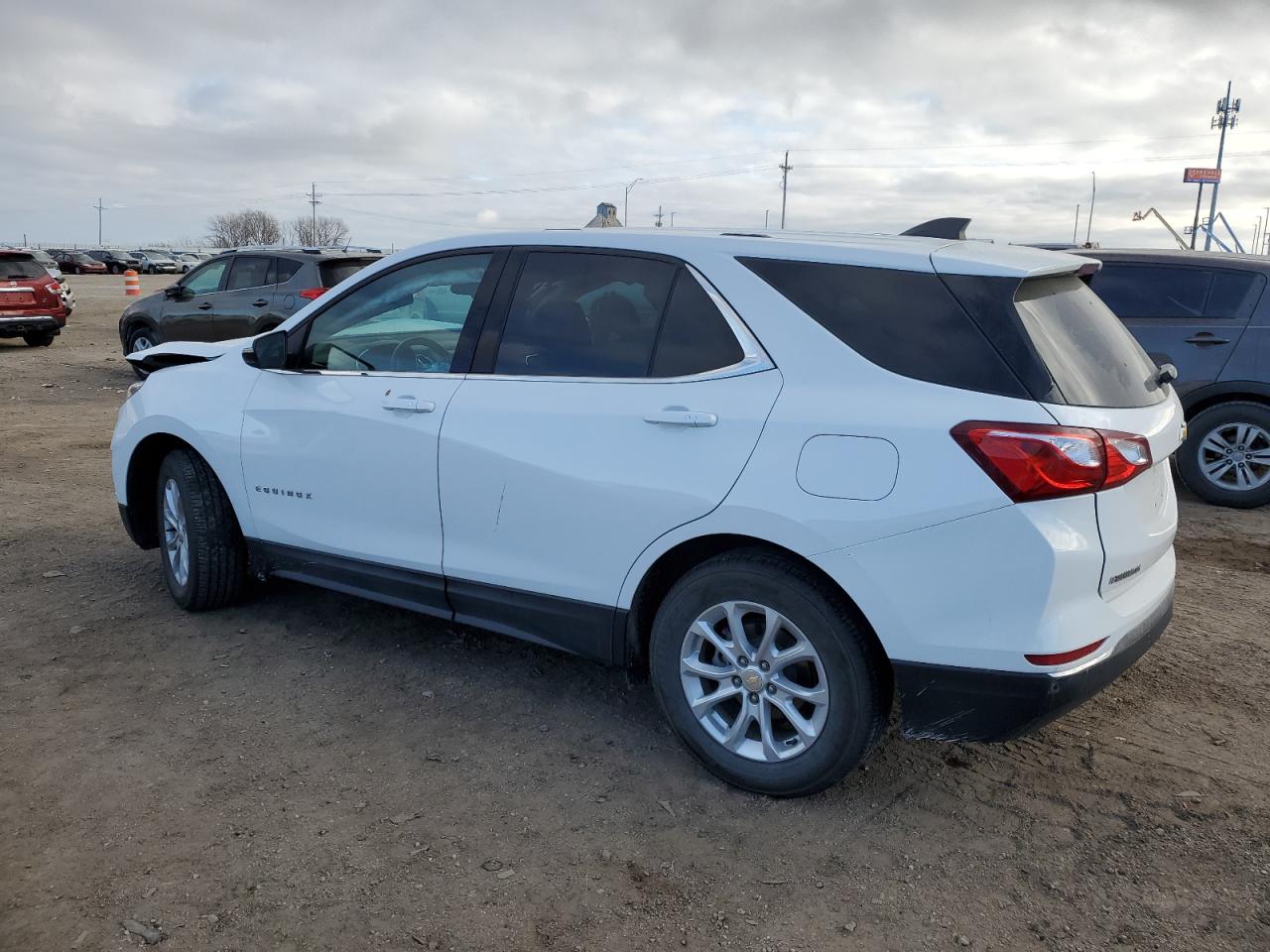 2019 Chevrolet Equinox - Image 2