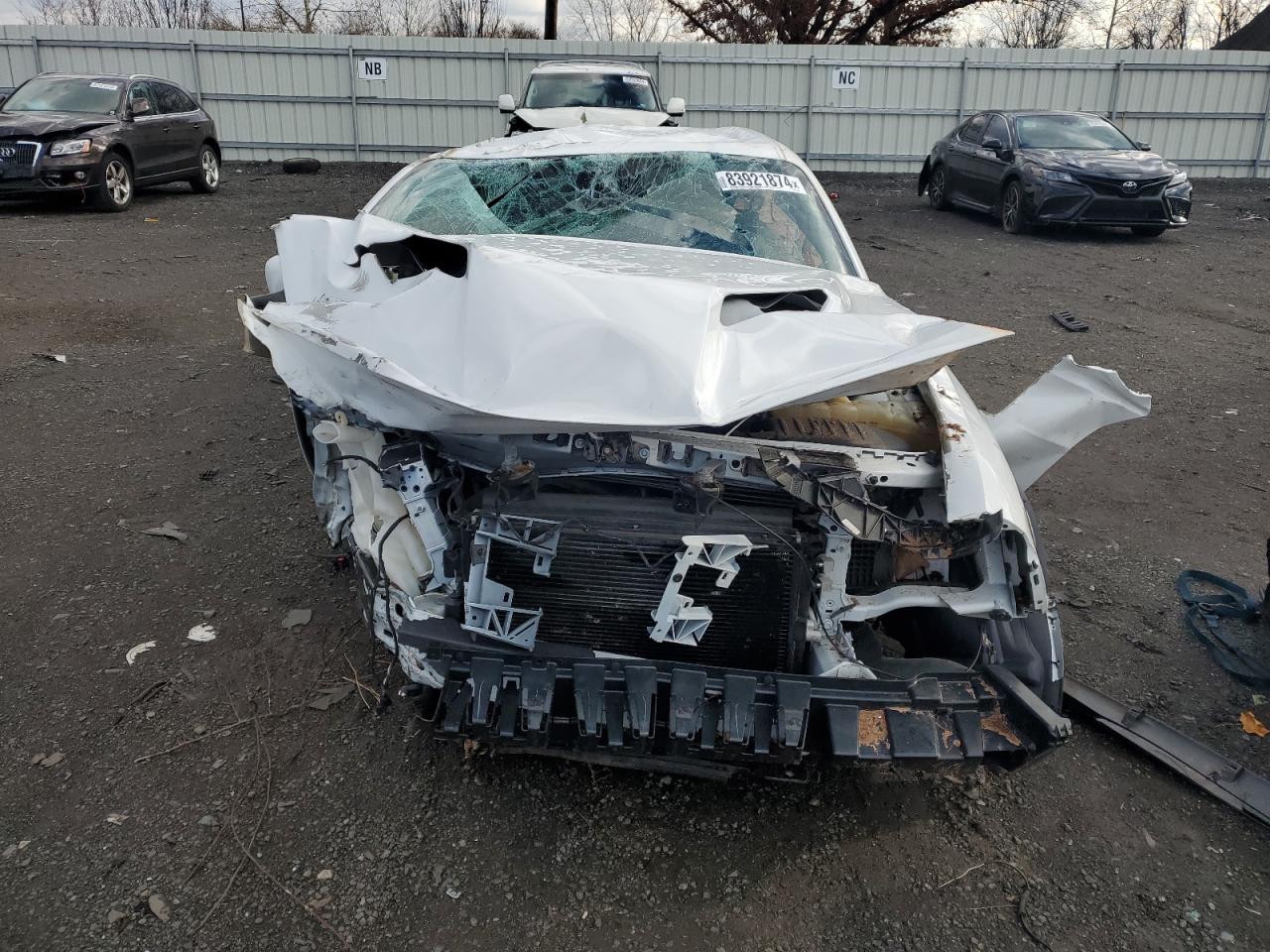 2018 Dodge Challenger - Image 5