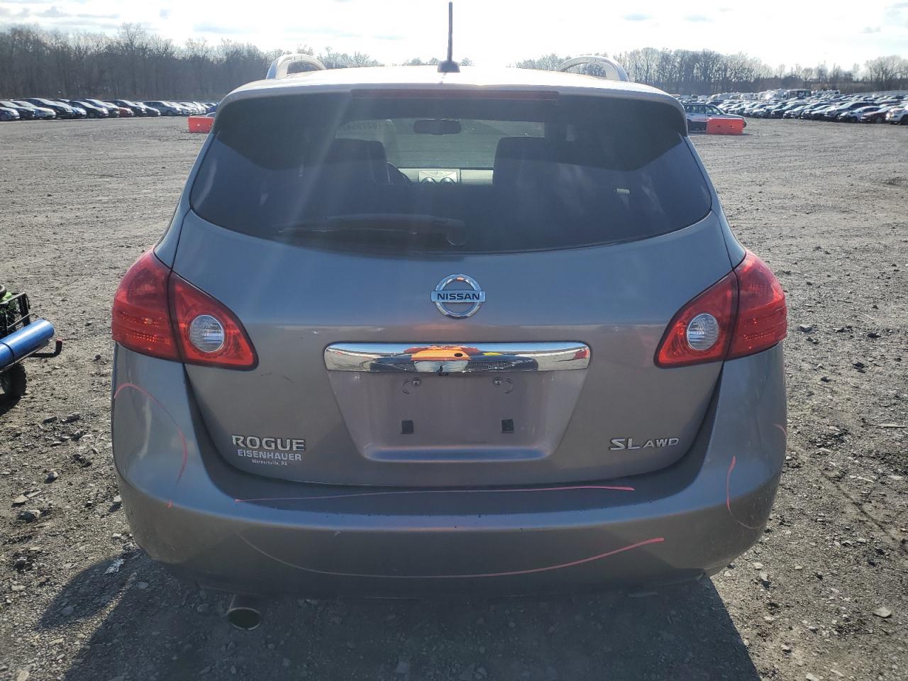 2011 Nissan Rogue - Image 6