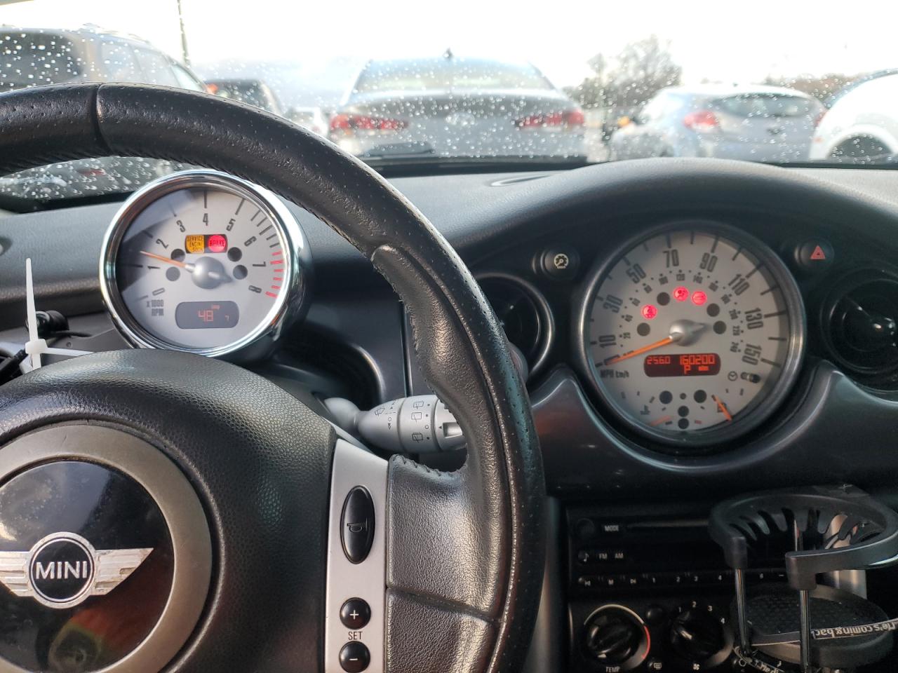 2006 MINI Cooper - Image 9