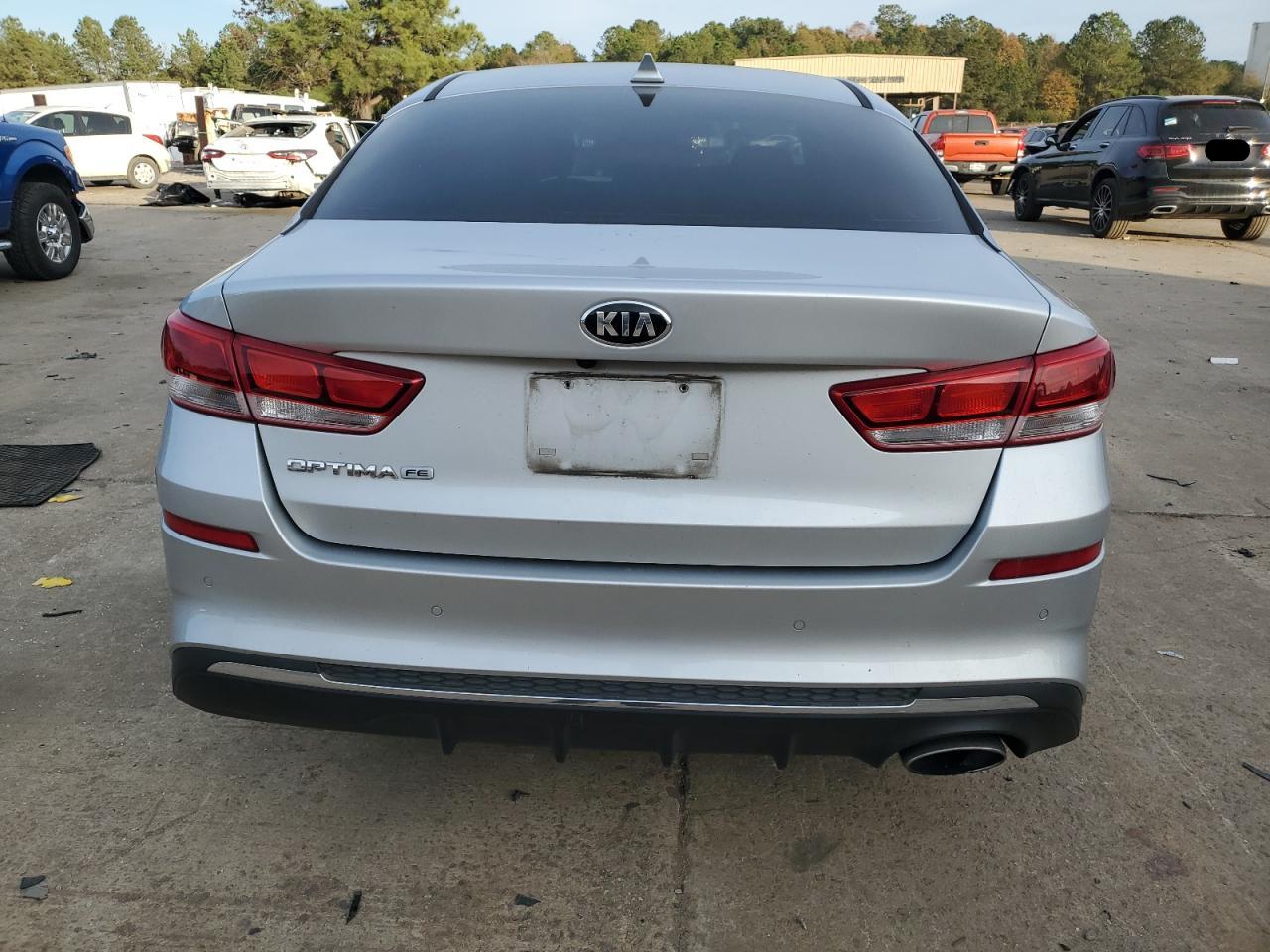 2019 Kia Optima - Image 6