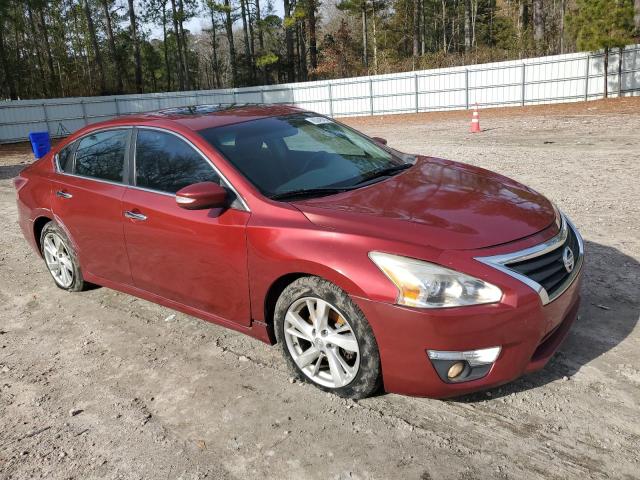  NISSAN ALTIMA 2013 Красный