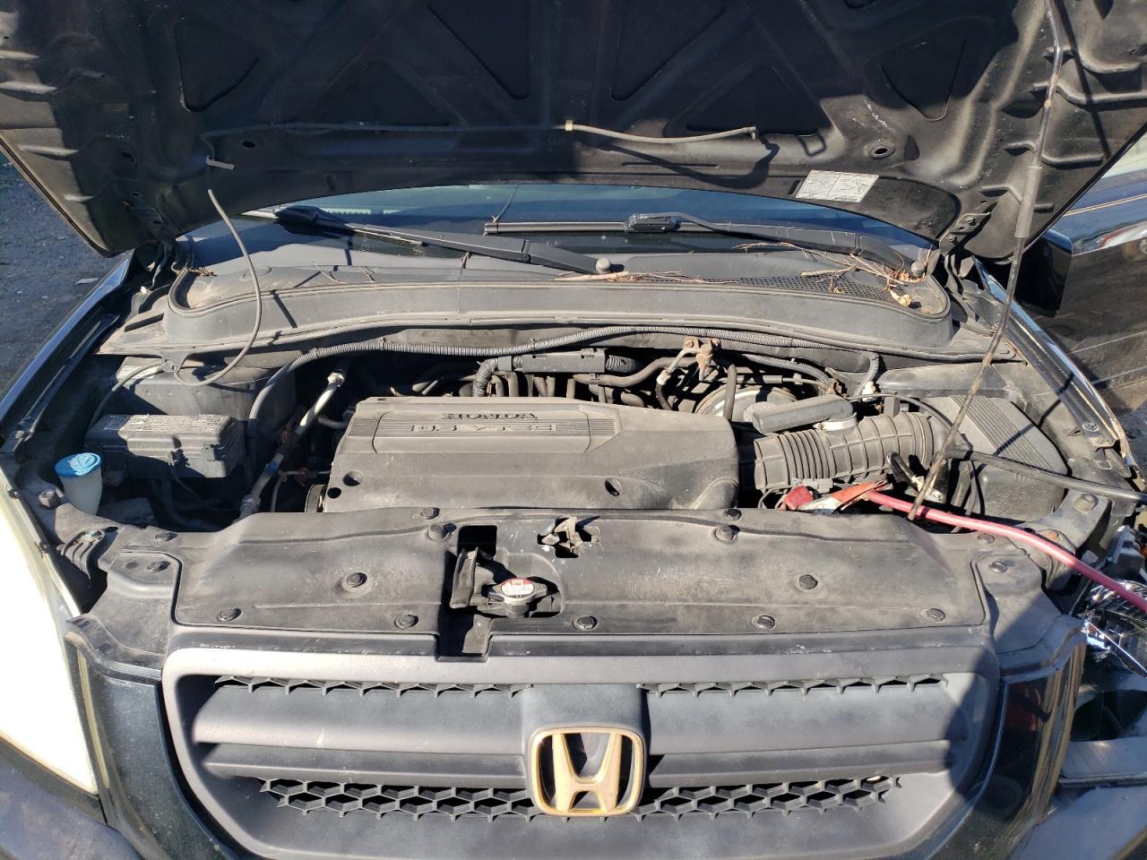 2004 Honda Pilot - Image 12