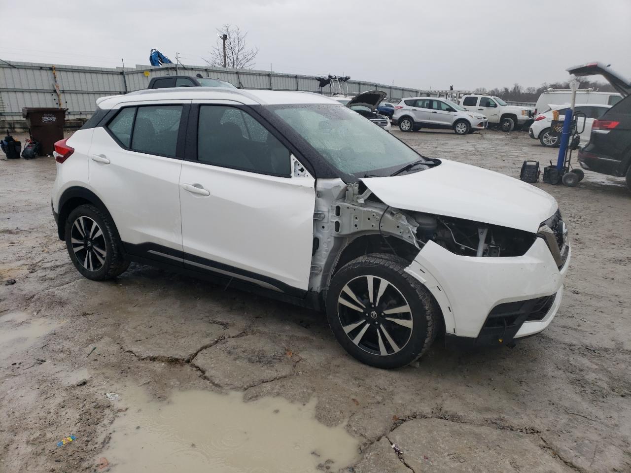 2020 Nissan Kicks - Image 4