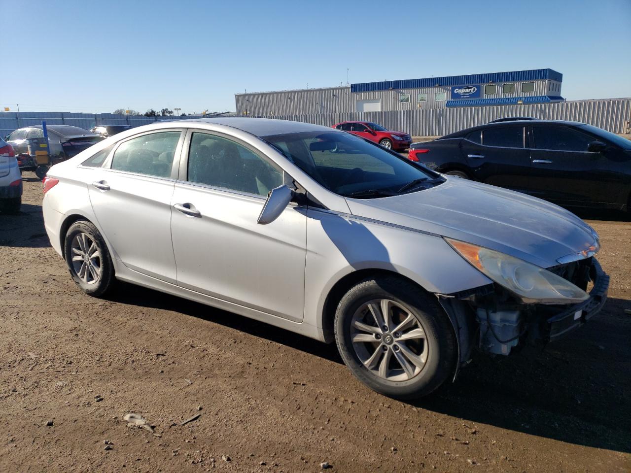 2011 Hyundai Sonata - Image 4