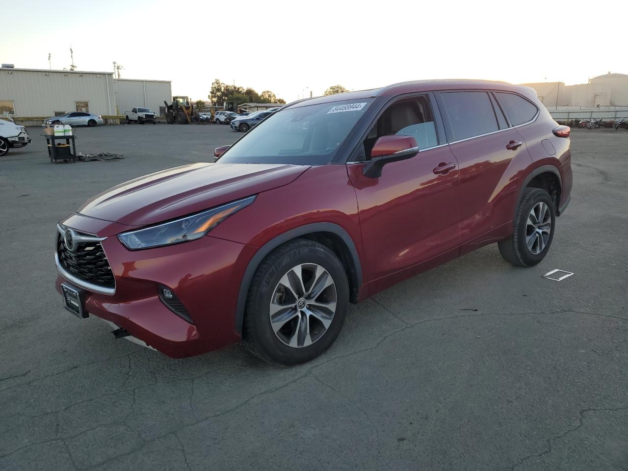 2022 Toyota Highlander - Image 1