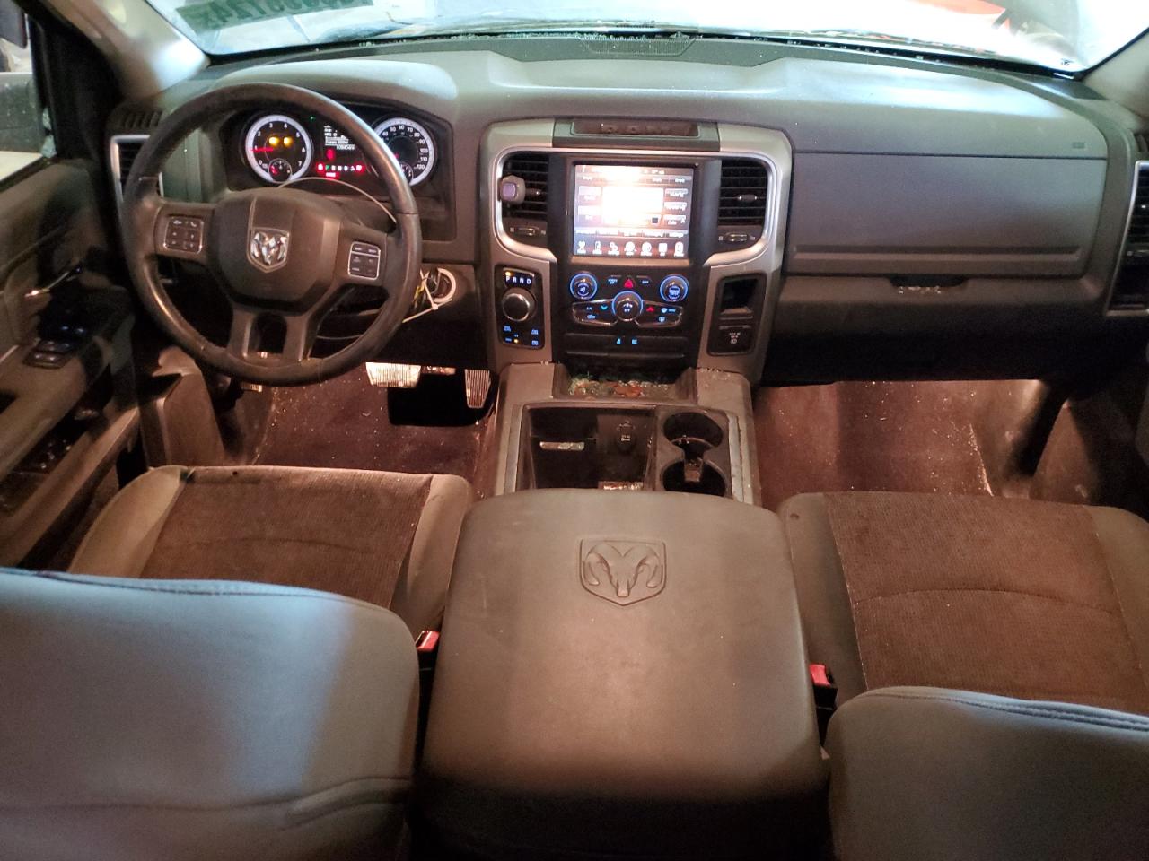 2015 RAM 1500 - Image 8