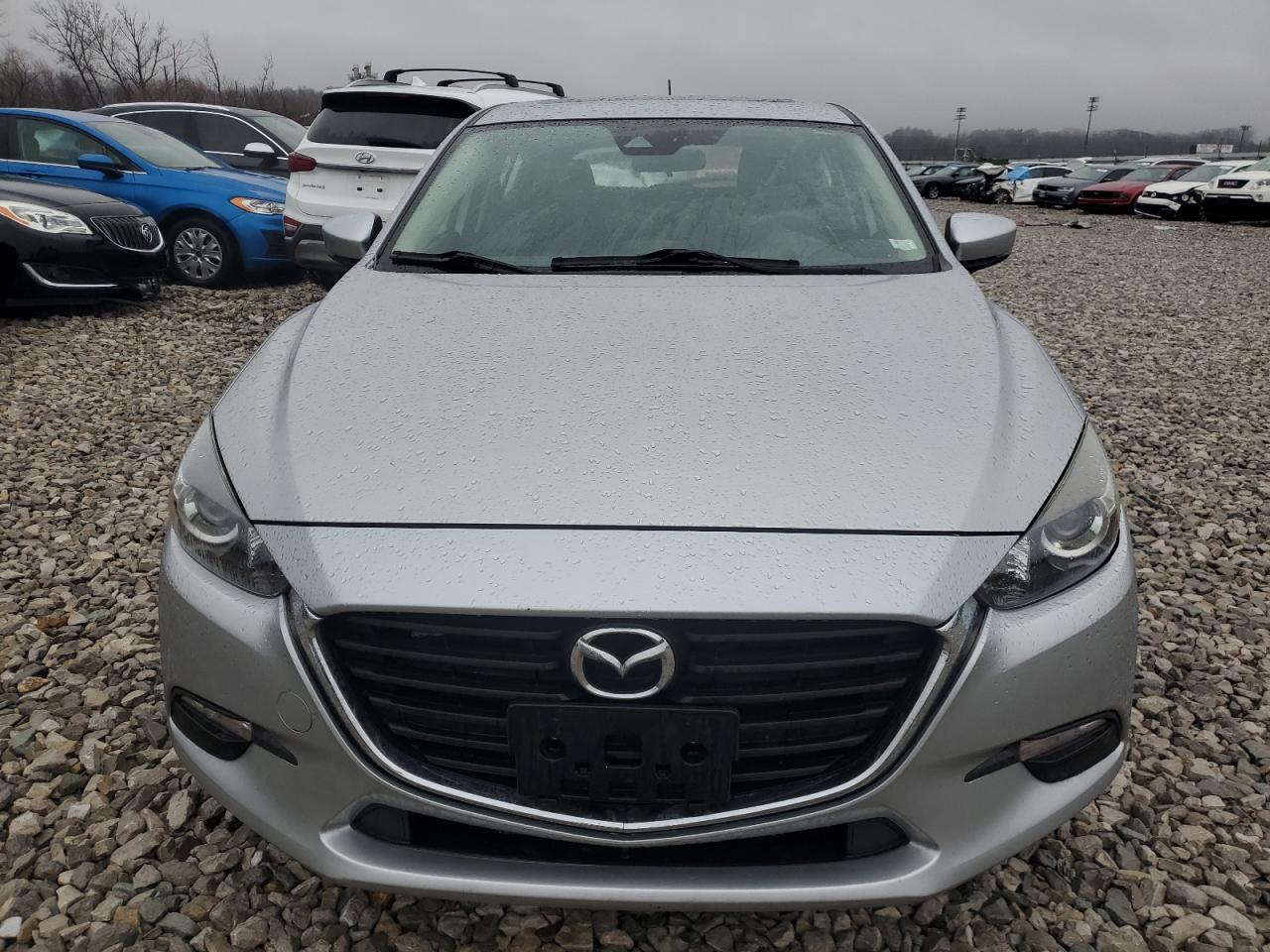 2017 Mazda 3 - Image 5