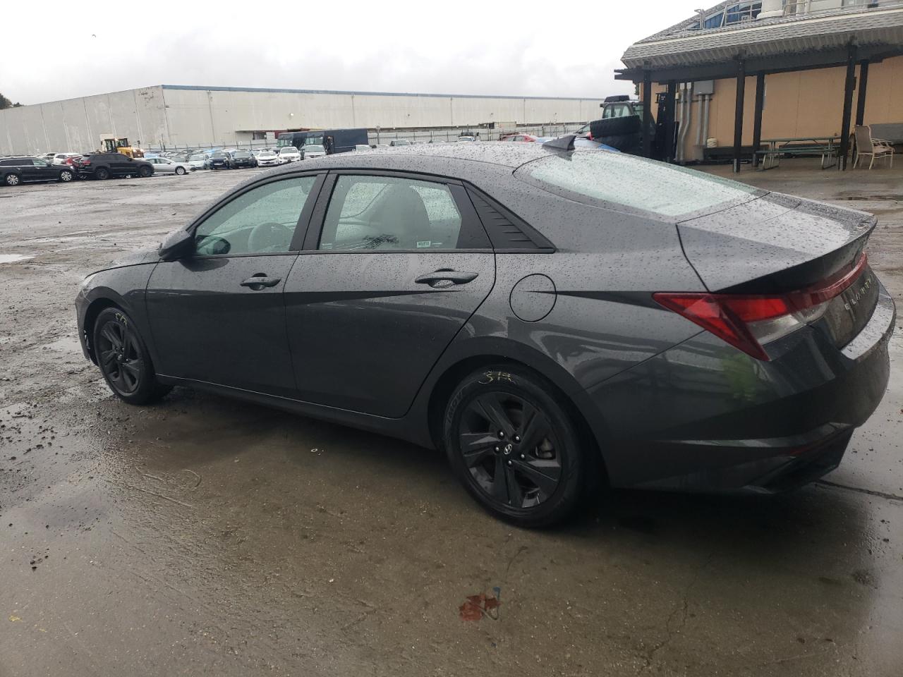 2021 Hyundai Elantra - Image 2