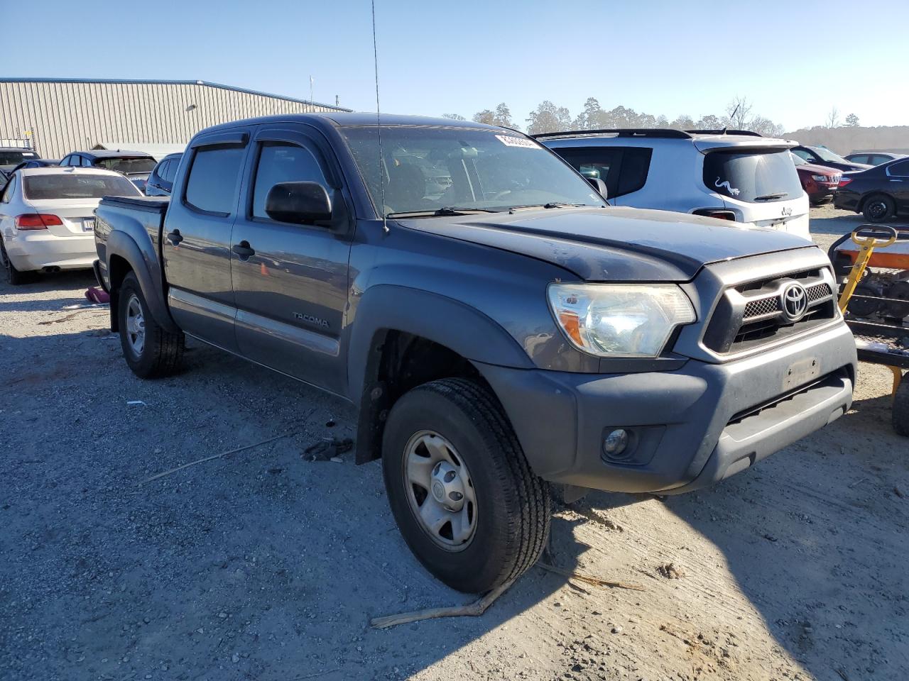 2013 Toyota Tacoma - Image 4