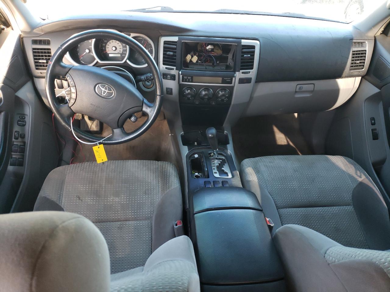 2005 Toyota 4Runner - Image 8