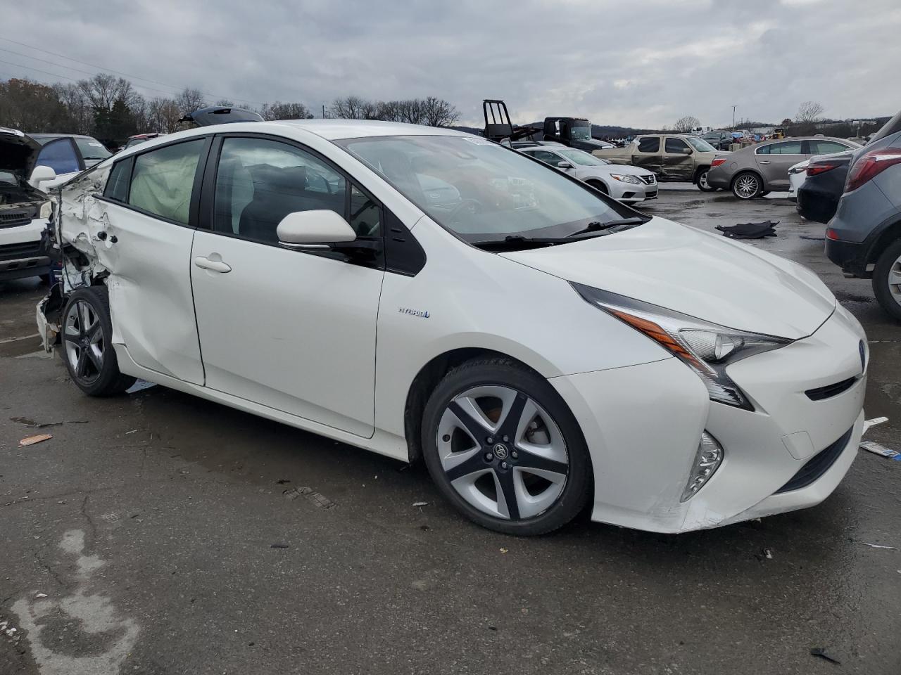 VIN JTDKARFU9G3027761 2016 TOYOTA PRIUS no.4