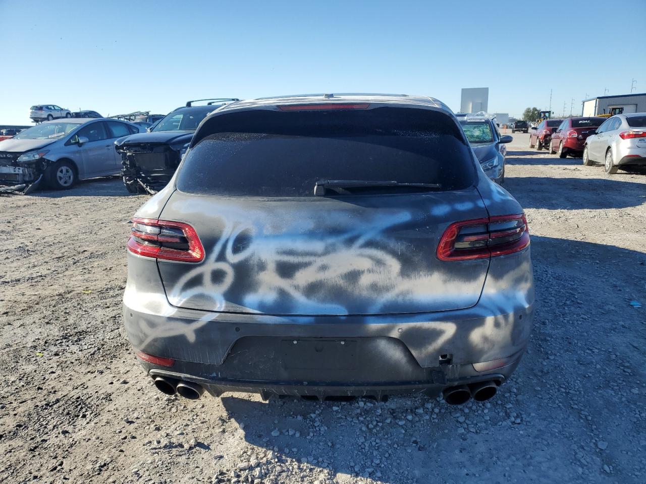 2018 Porsche Macan - Image 6