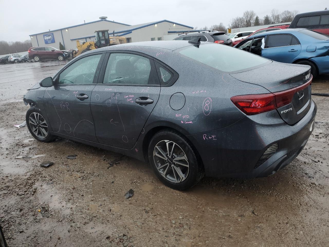 VIN 3KPF24AD5PE582689 2023 KIA FORTE no.2