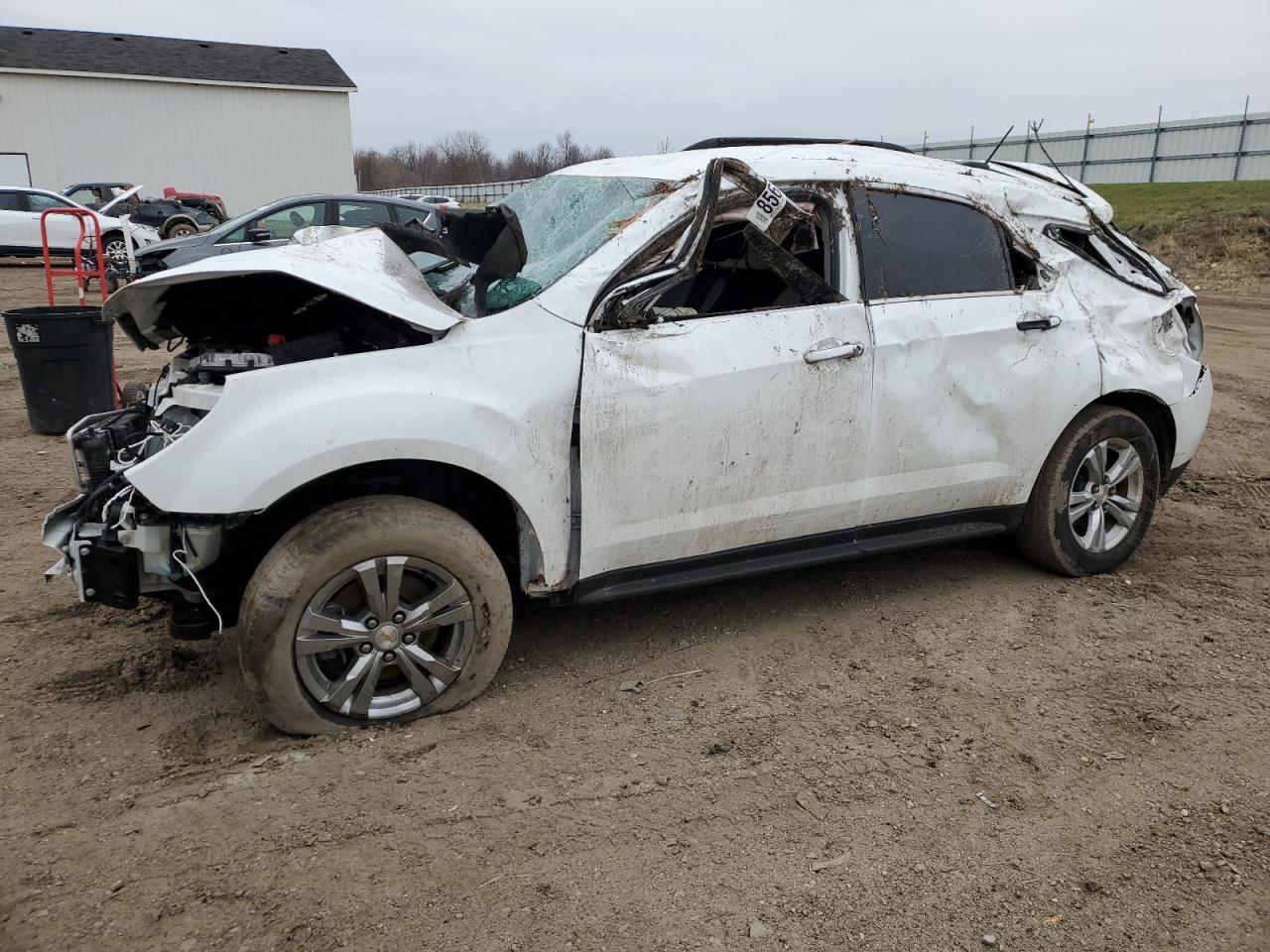 VIN 1GNALBEKXFZ145589 2015 CHEVROLET EQUINOX no.1