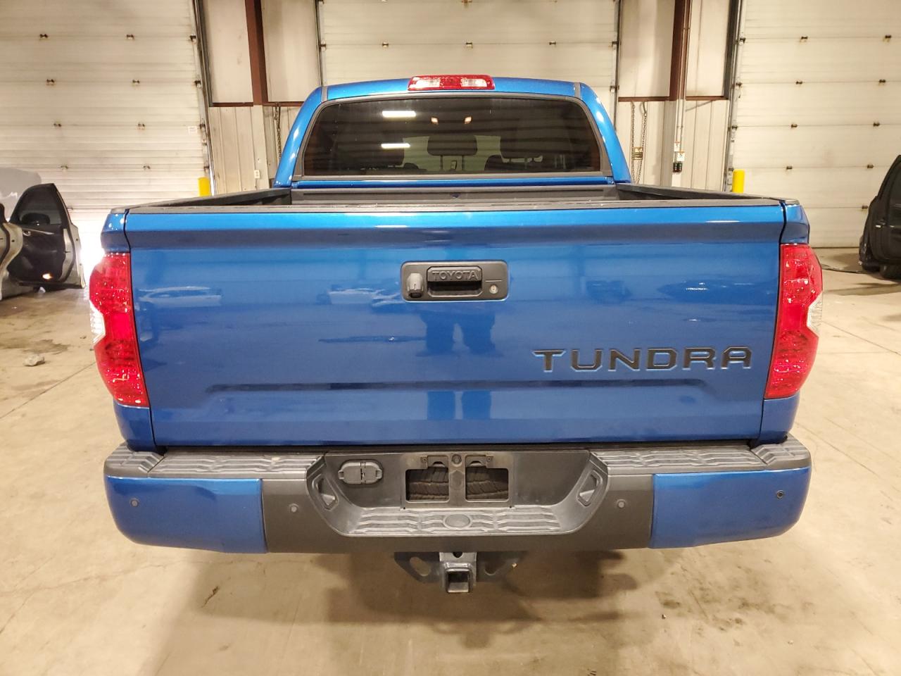 VIN 5TFDY5F1XJX771209 2018 TOYOTA TUNDRA no.6