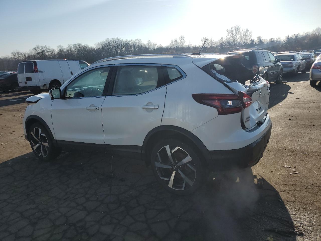 JN1BJ1CWXLW367696 2020 NISSAN ROGUE - Image 2