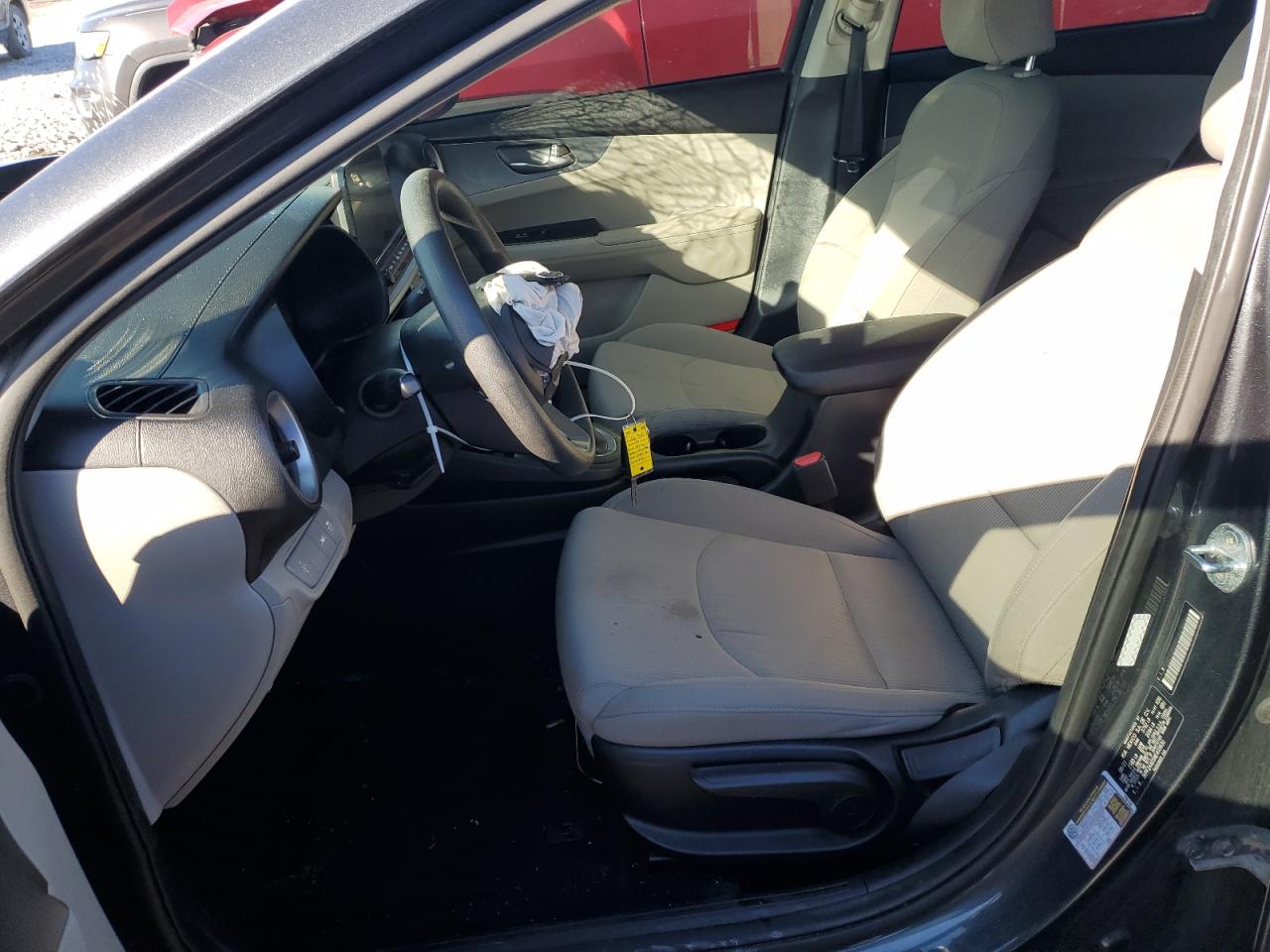 2021 Kia Forte - Image 7