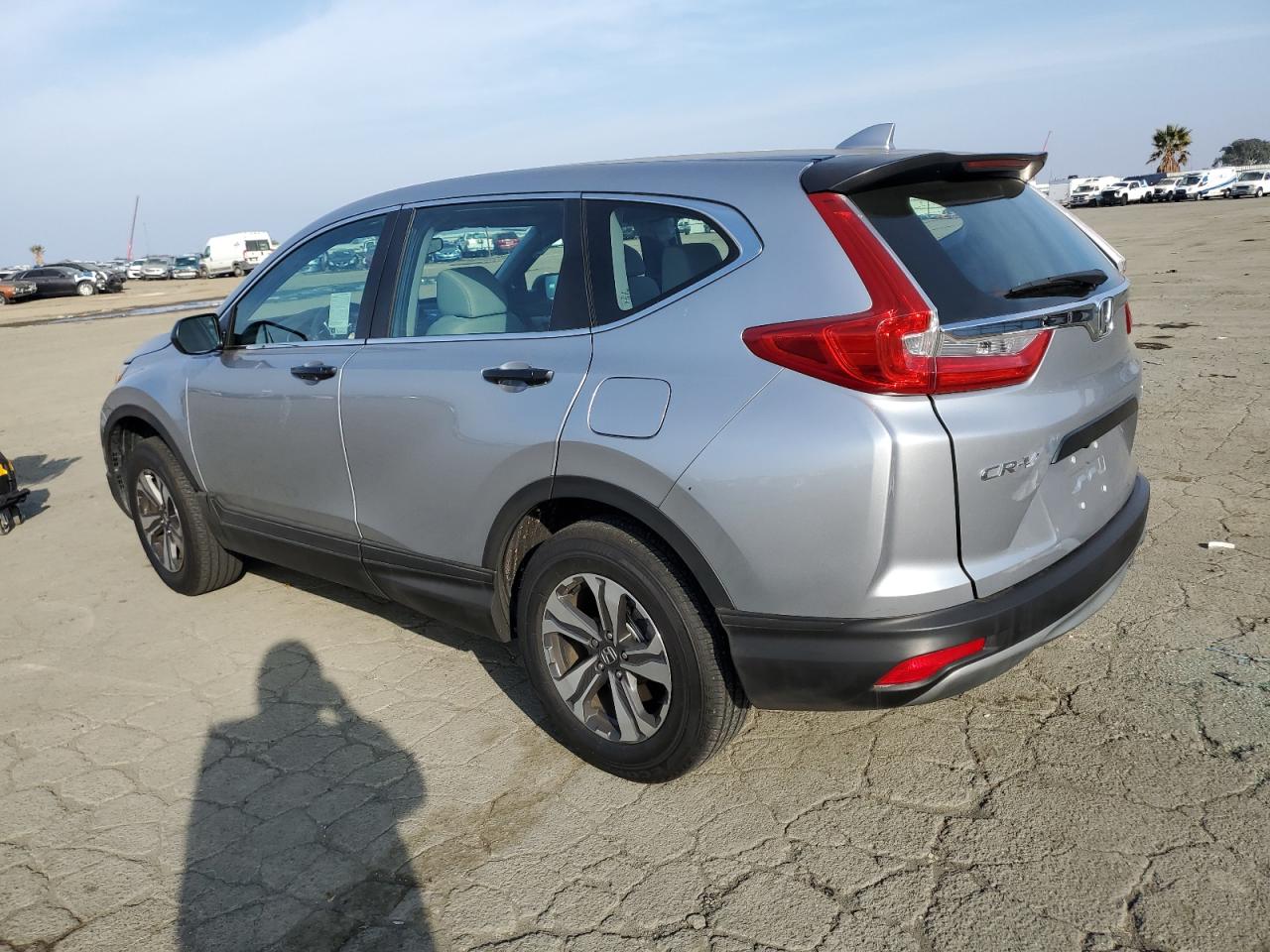 VIN 2HKRW6H34KH228547 2019 HONDA CRV no.2