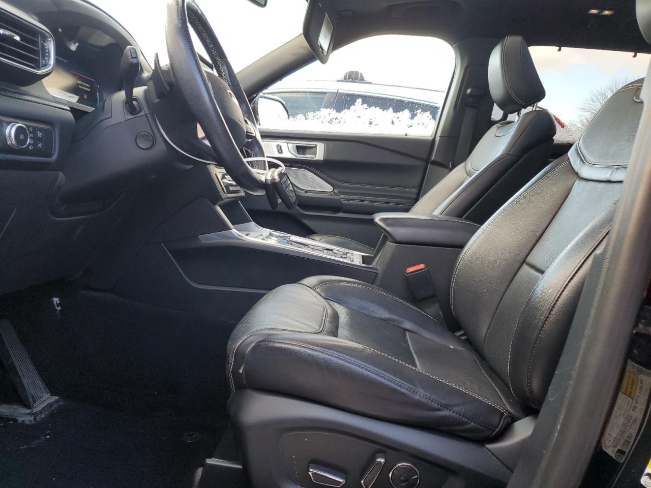 2020 Ford Explorer - Image 7