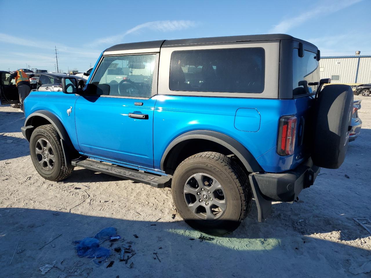 2021 Ford Bronco - Image 2