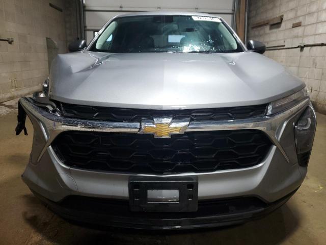  CHEVROLET TRAX 2024 Серебристый