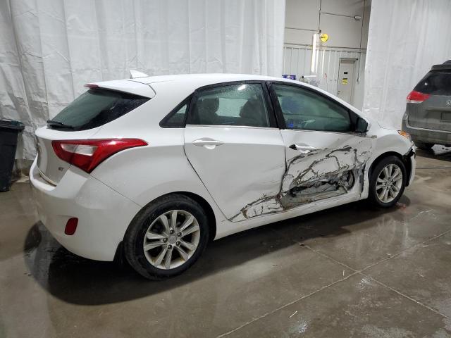  HYUNDAI ELANTRA 2013 Biały