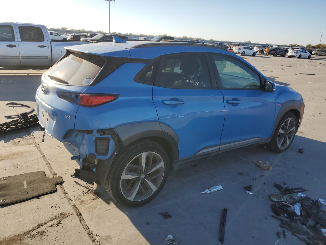 VIN KM8K33A53KU223216 2019 HYUNDAI KONA no.3