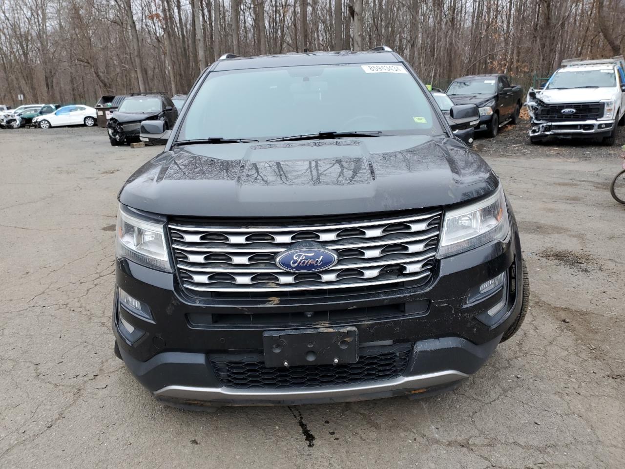 2017 Ford Explorer - Image 5