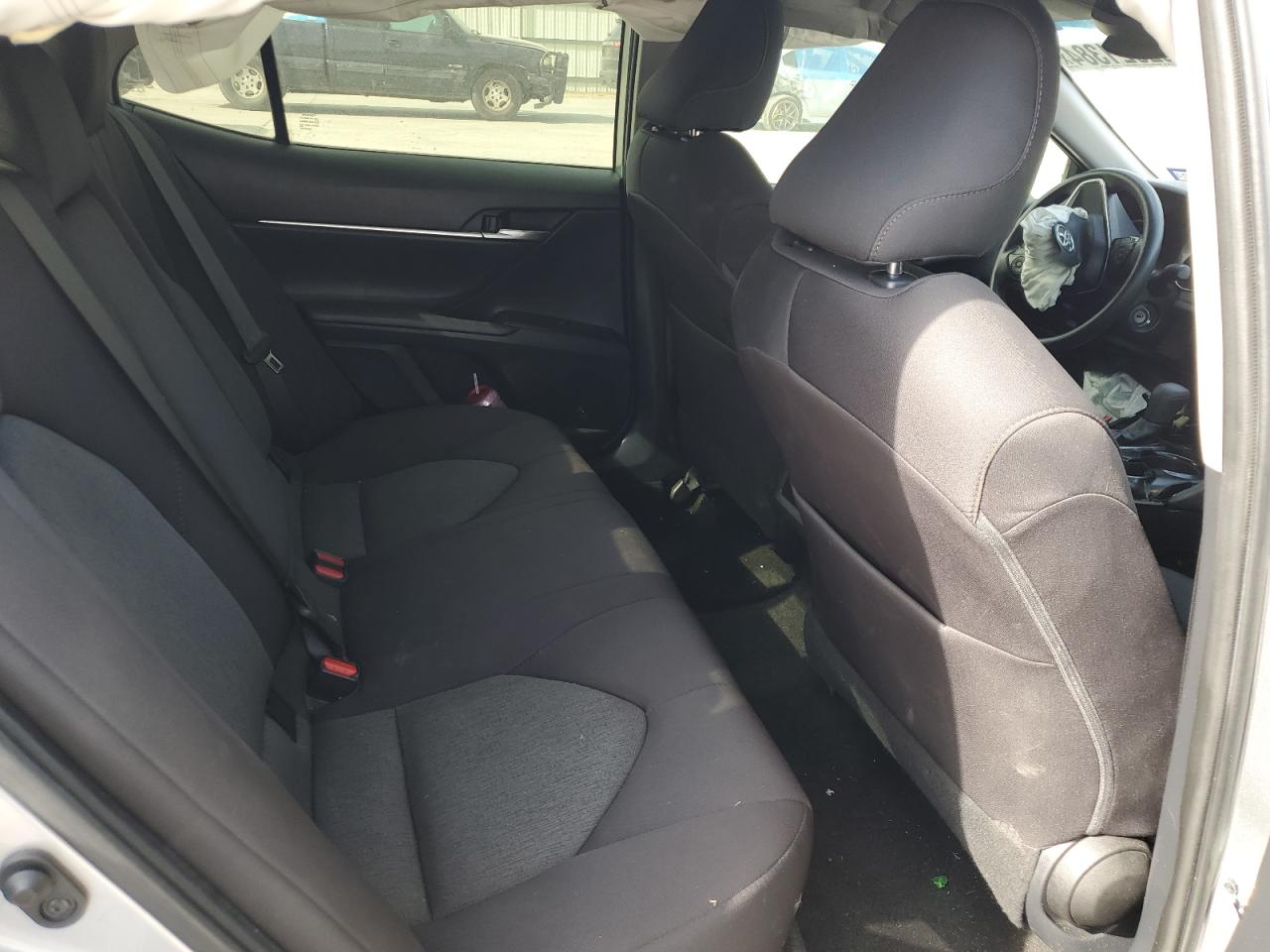 2019 Toyota Camry - Image 10