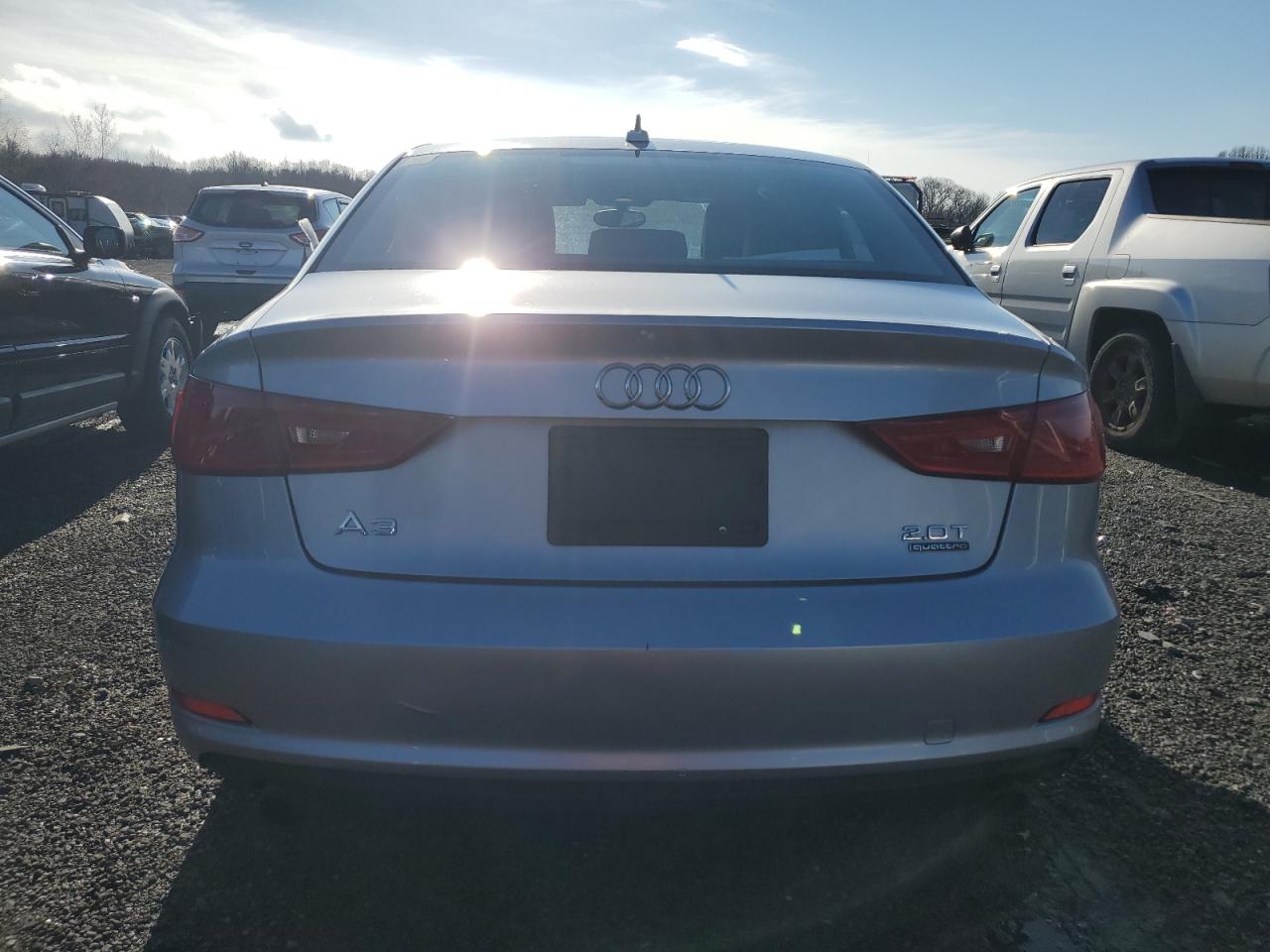 VIN WAUBFGFF8F1100861 2015 AUDI A3 no.6