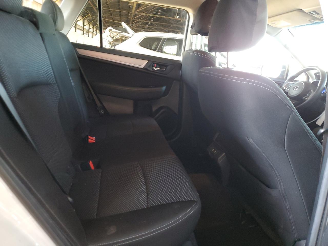 2019 Subaru Outback - Image 11