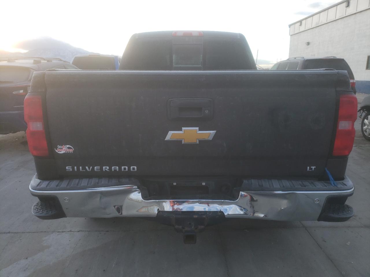2015 Chevrolet Silverado - Image 6