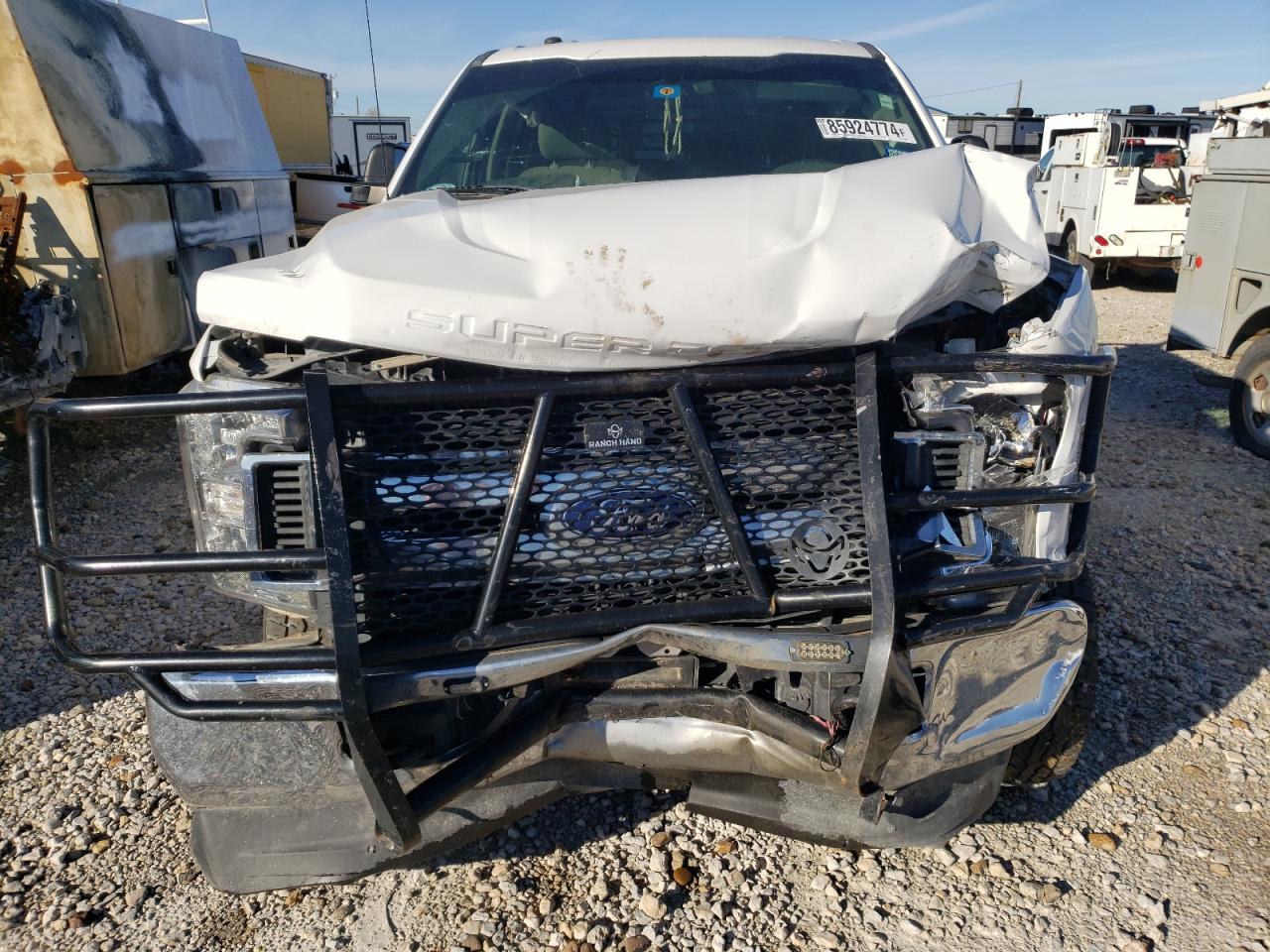 2019 Ford F250 - Image 5