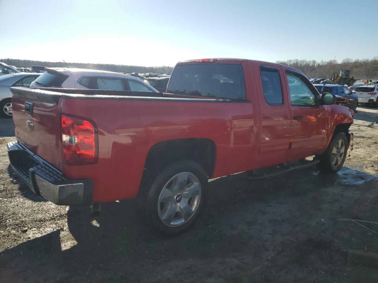 2011 Chevrolet Silverado - Image 3
