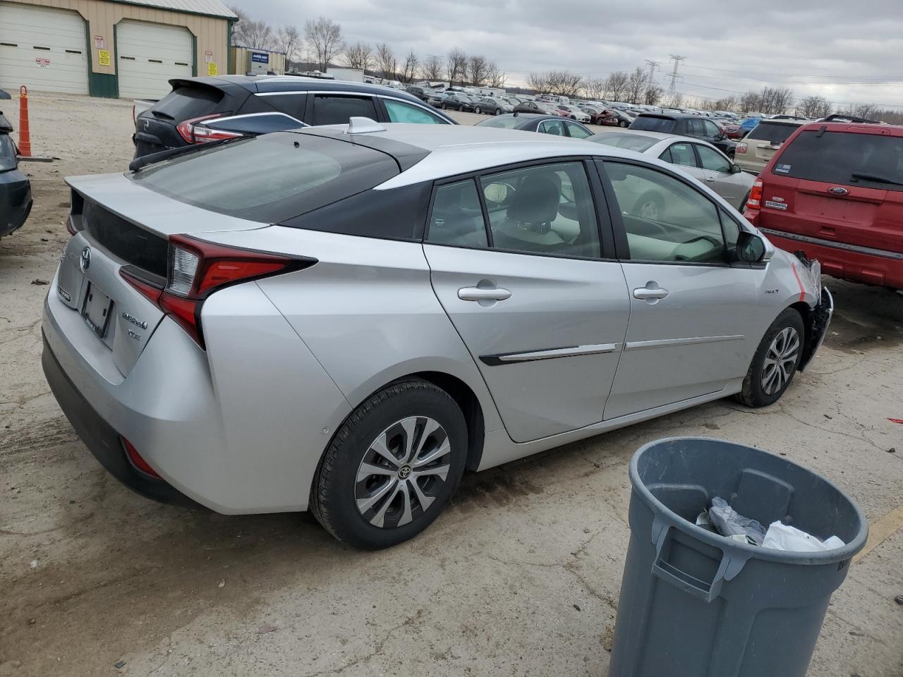 2022 Toyota Prius - Image 3