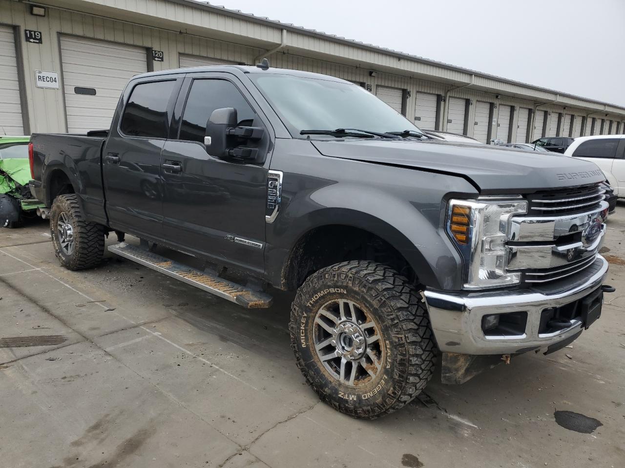 2019 Ford F250 - Image 4