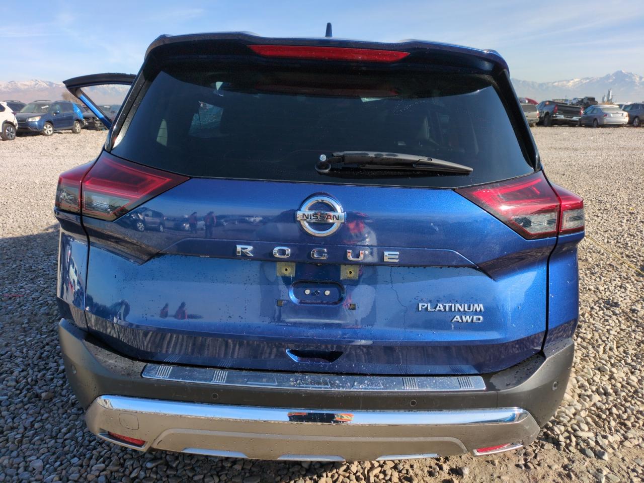 2021 Nissan Rogue - Image 6