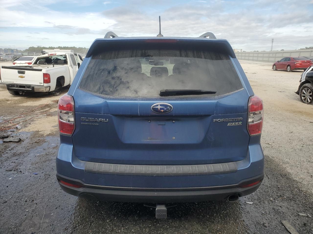 2015 Subaru Forester - Image 6