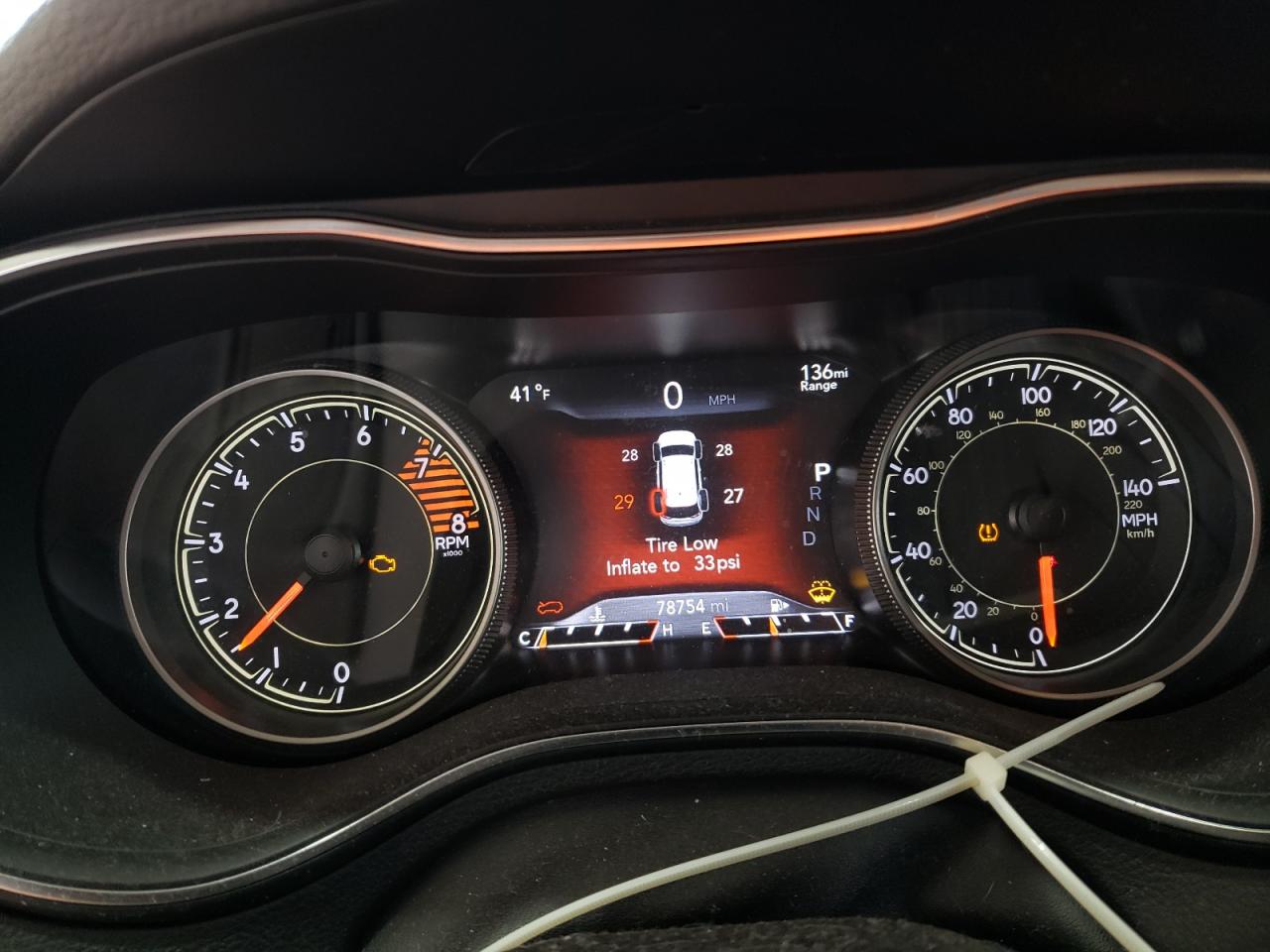 2019 Jeep Grand Cherokee - Image 9