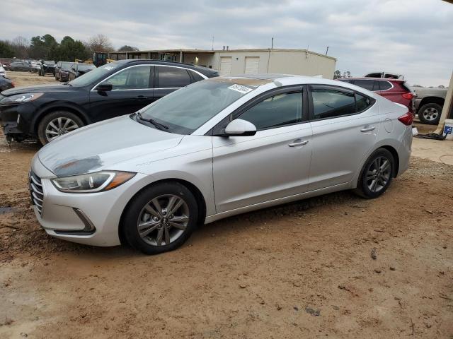  HYUNDAI ELANTRA 2017 Srebrny