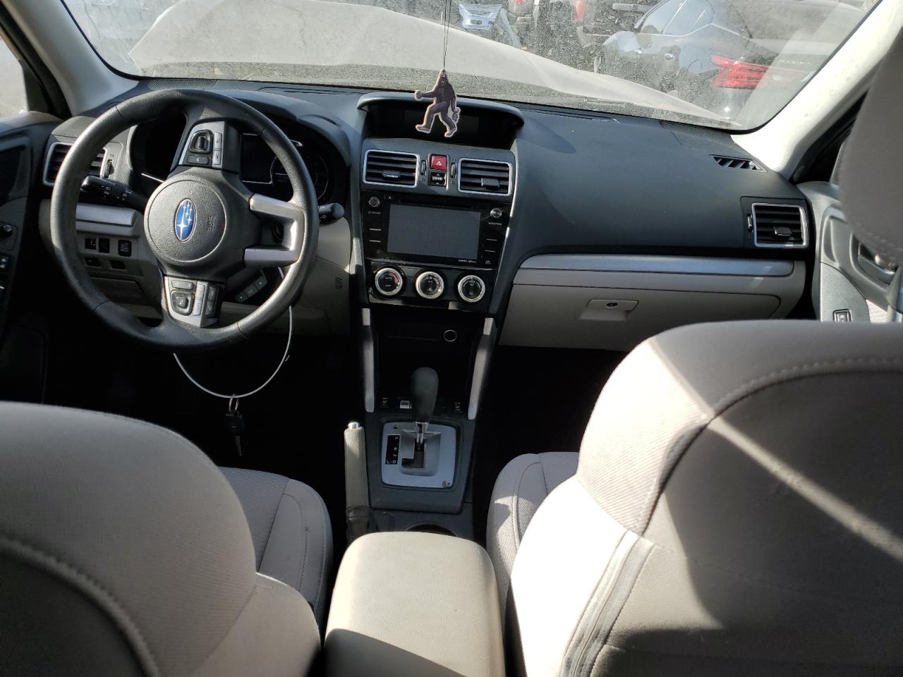 2017 Subaru Forester - Image 8