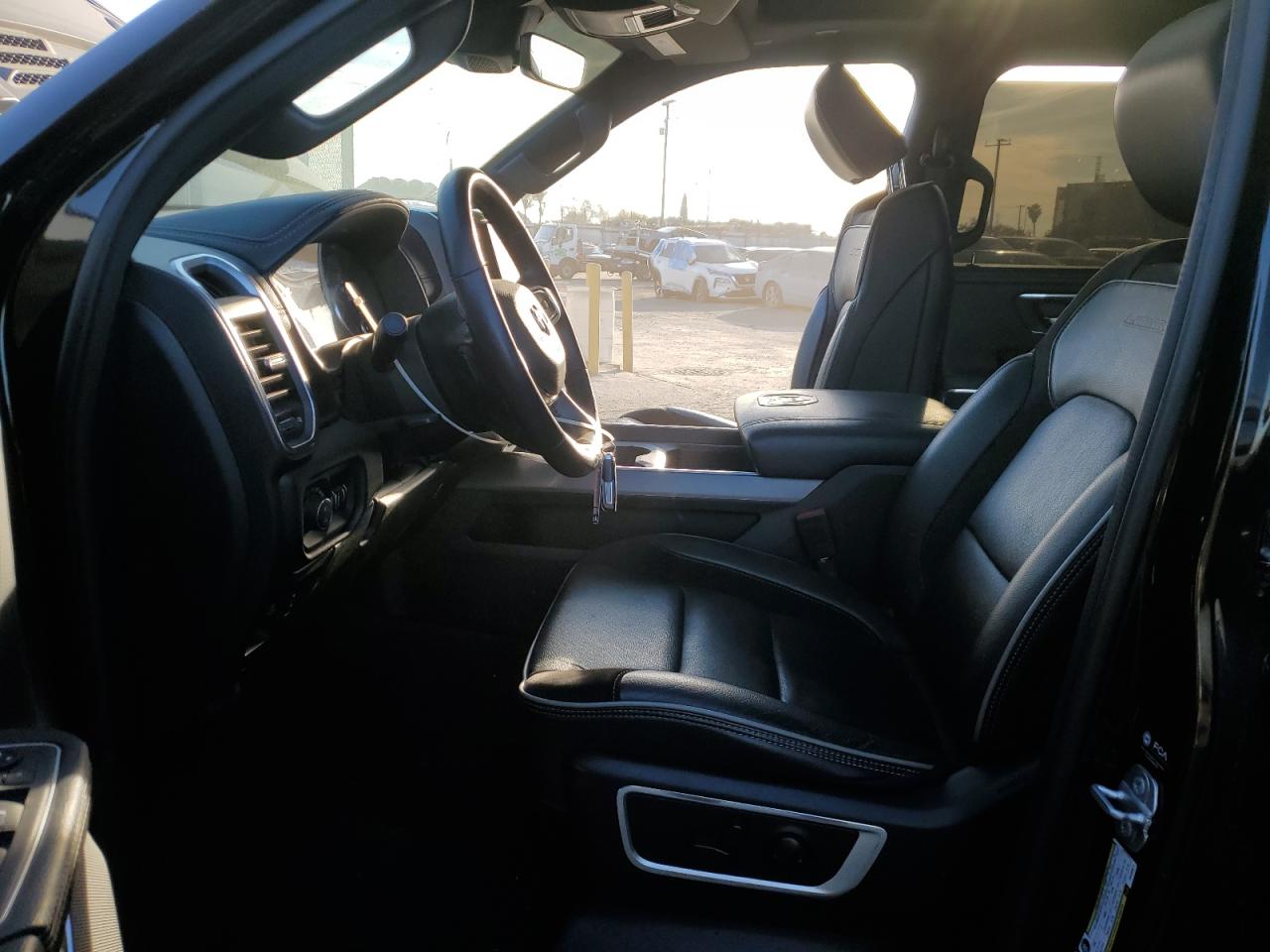 2022 RAM 1500 - Image 7
